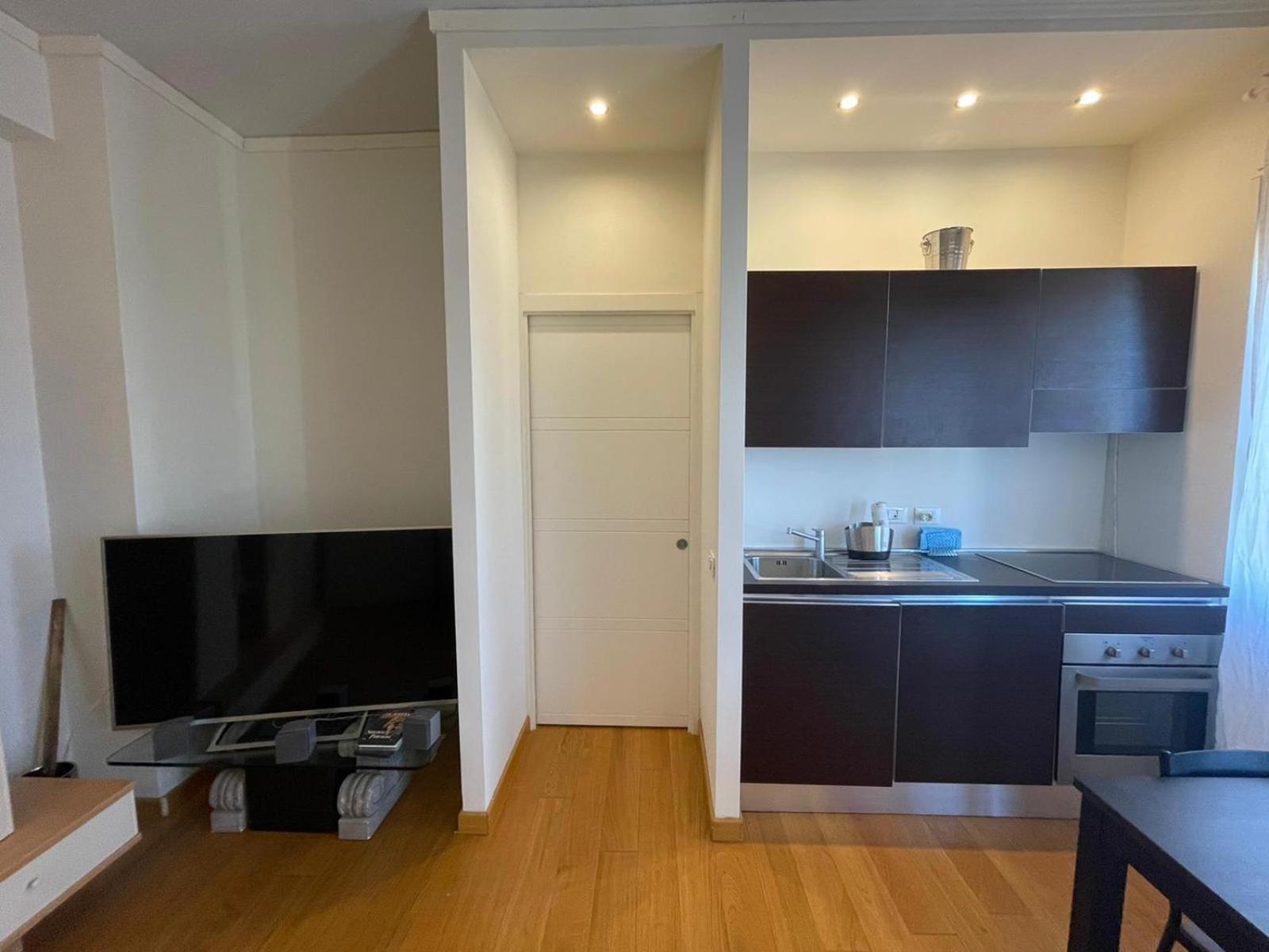 Apartment Arco Della Pace Corso Sempione 12 Milan
